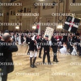 ÖSTERREICH undercover beim Ball
