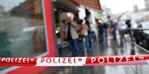 Der Überfall fand in einem Einkaufszentrum statt. (Archivbild)