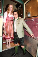 "Im Weißen Rössl – Wehe Du singst"-Premiere