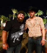 Ashton Kutcher als Cowboy auf Musikfestival
