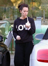 Jennifer Love Hewitt ist erblondet