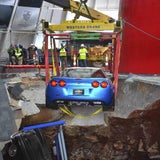 Spektakuläre Rettung von teuren Corvettes