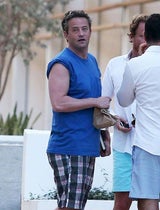 Matthew Perry sieht ganz schön alt aus!