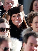 Herzogin Kate besucht Hochzeit ihrer Freundin