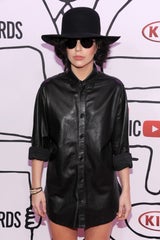 Lady Gaga mit bizzarem Gebiss