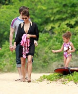 Halle Berry: Sexy Bikini-Mama zeigt Busen