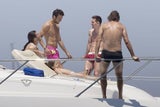 Lionel Messi, Cesc Fàbregas mit Familie auf Urlaub