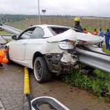 Fahrer überlebt Horror-Crash ohne Schramme