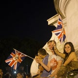 Jubel vor dem Buckingham Palace