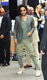 Lenny Kravitz liebt Stöckelschuhe