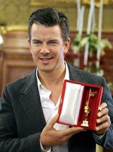 "Wetten, dass.. ?" - Markus Lanz mit Rathausmann und Buchteln geehrt