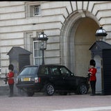 Queen fährt zum Buckingham Palast