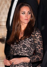 Kate zum 3.Mal in gleicher Robe