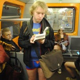 Nackt-Alarm in der U-Bahn