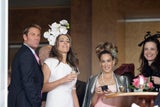 Liz Hurley & Sarah Jessica Parker beim Melbourne Cup 2011