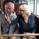 "Hast du auch ein Bus-Ticket, Darling?"