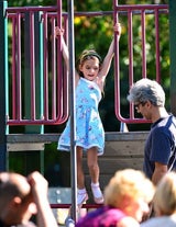 Suri Cruise: Freizeitspaß ohne Papa Tom