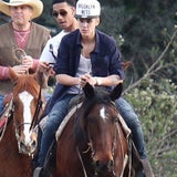 Justin Bieber geht Reiten