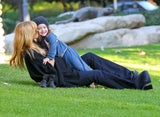 Rachel Zoe mit High Heels am Spielplatz