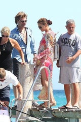 Jon Bon Jovi, Douglas und Zeta-Jones entspannt in St. Tropez