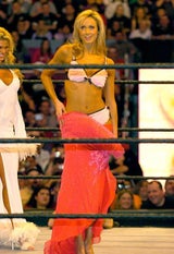 Stacy Keibler: So sexy ist die Freundin von George Clooney