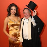 Lugner zeigt Ruby im Opernball-Kleid