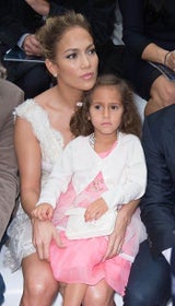 Jennifer Lopez mit Lover & Kind bei Chanel-Show