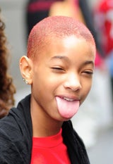 Willow Smiths Haarstyles