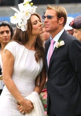 Sarah Jessica Parker, Liz Hurley, Joan Collins besuchen Veranstaltung Crown Oaks