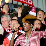 Alaba feiert mit Bayern Meistertitel