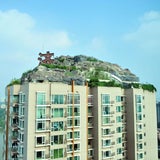 Spektakuläre Felsenvilla auf Hochhaus