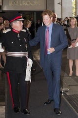 Prinz Harry: Gut gelaunt nach Nackt-Skandal