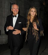 Cara Delevingne mit Papa Charles am Weg zu Charity Dinner