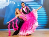 Die Outfits der Dancing Stars in der fünften Show