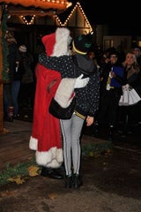Cara Delevingne in Weihnachts-Stimmung