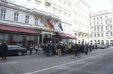 Justin Bieber-Fans belagern Hotel Sacher