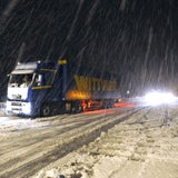 Schnee sorgt für Verkehrs-Chaos