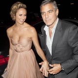 'Mrs. Clooney' zeigt Dekolleté