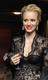Franziska Knuppe am Opernball 2013