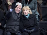 Hillary Clinton zeigt sich mit neuer Frisur
