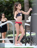 Katie Holmes im Badeurlaub mit Tochter Suri