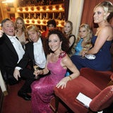 Die Lugners in ihrer Ball-Loge