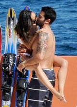 Jesse Metcalfe: Heißer Liebesurlaub mit Cara Santana