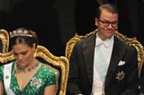 Schweden-Prinzessinnen bezaubern bei Nobelpreis-Zeremonie