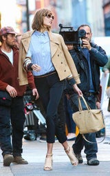 Karlie Kloss: Fotoshooting macht sie happy