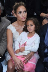 Stars bei der Paris Fashion Week 2012