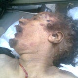 Der tote Muammar al-Gaddafi