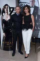 2 Bond-Girls im Vergleich