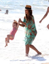 Jessica Alba genießt Auszeit mit der Familie