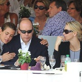 Fürst Albert & Charlene feuern Charlotte an